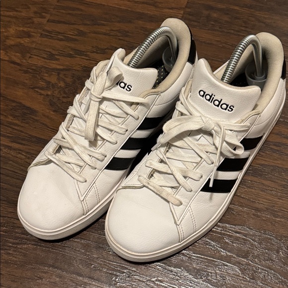 adidas Cream and Black Sneakers - Picture 7 of 11